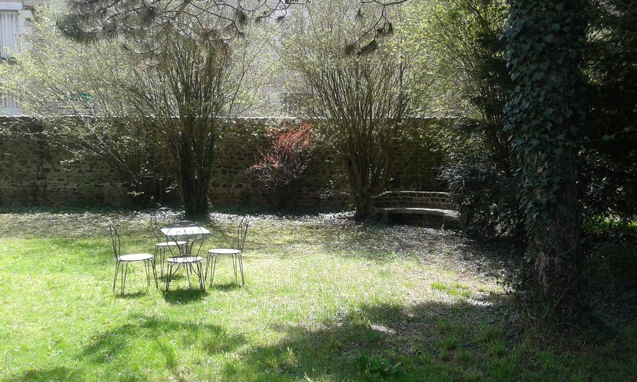La Sauldre Bed & Breakfast Vailly-sur-Sauldre Bagian luar foto